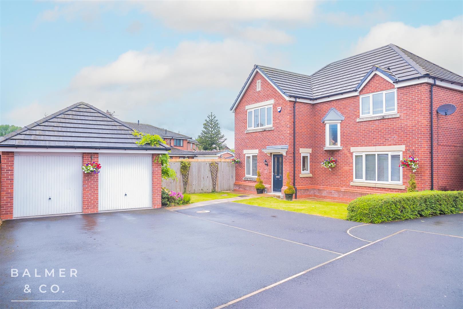 Beckfield Close, Pennington, Leigh, Greater Manchester, WN7 Balmer & Co